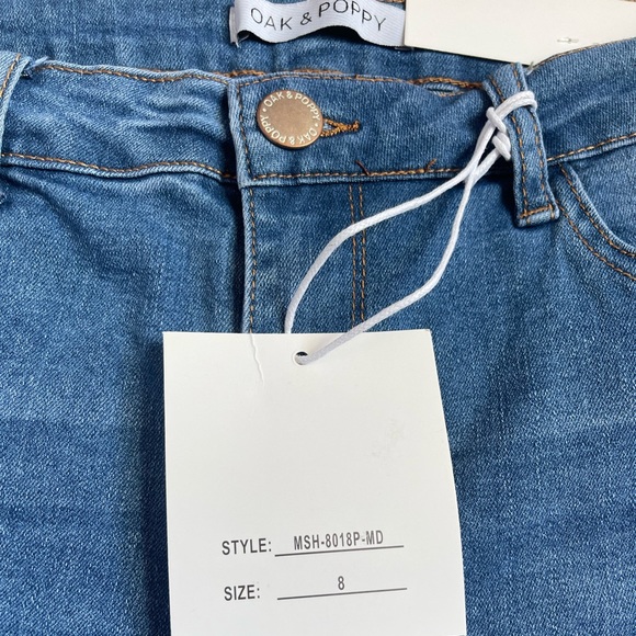 Oak and Poppy High Rise Shorts Size 8 - Picture 5 of 5